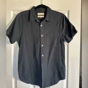 MADEWELL men’s button down in texture fabric.